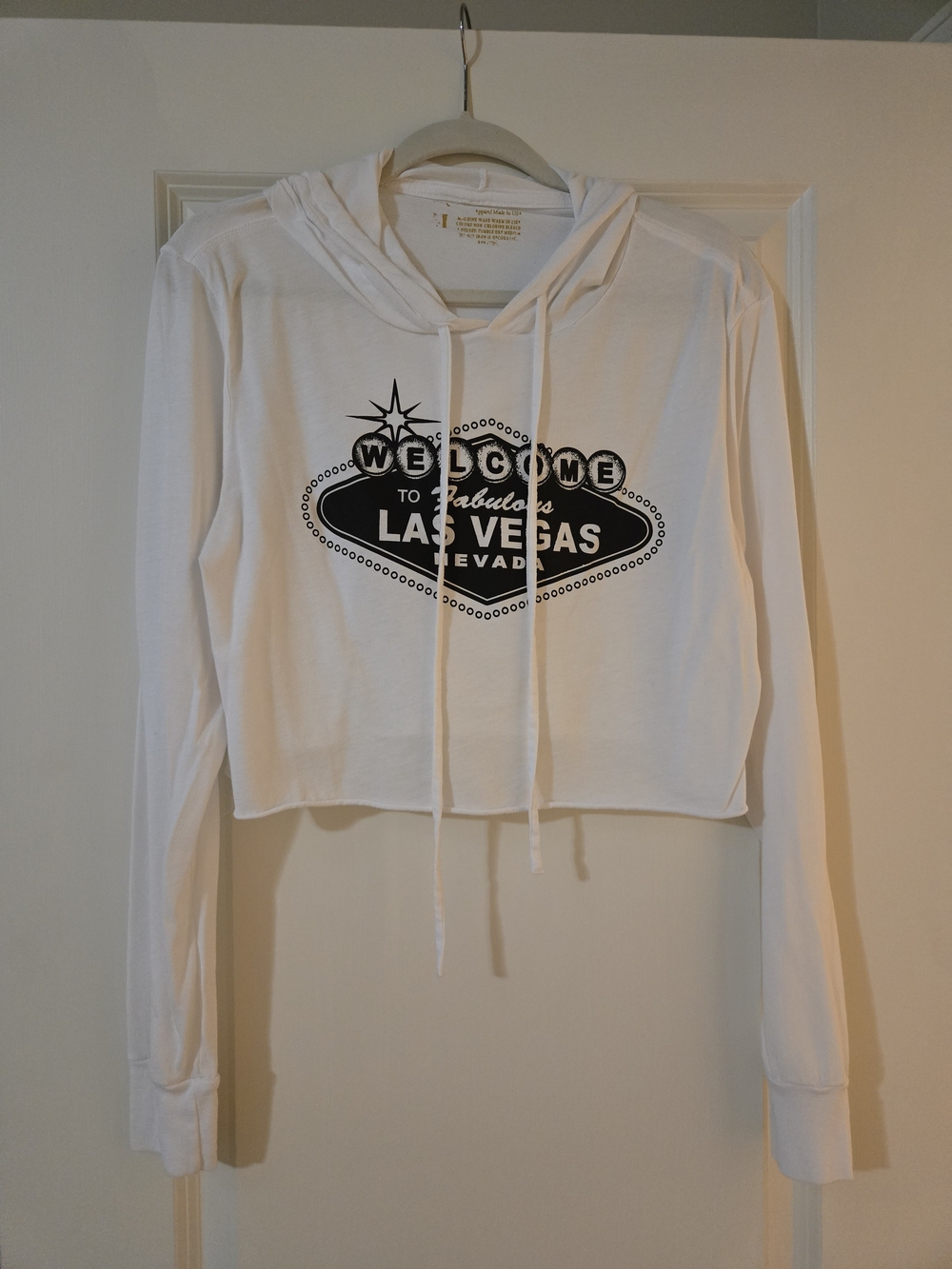 Welcome To Las Vegas Crop Hoodie Shirt Size Small